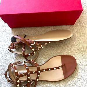 Designer Shoe with box never worn